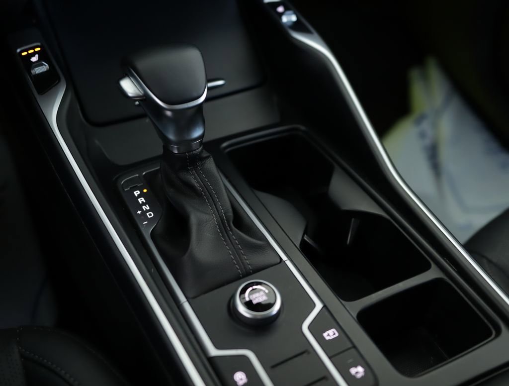 Used 2022 Kia Sorento S image 21