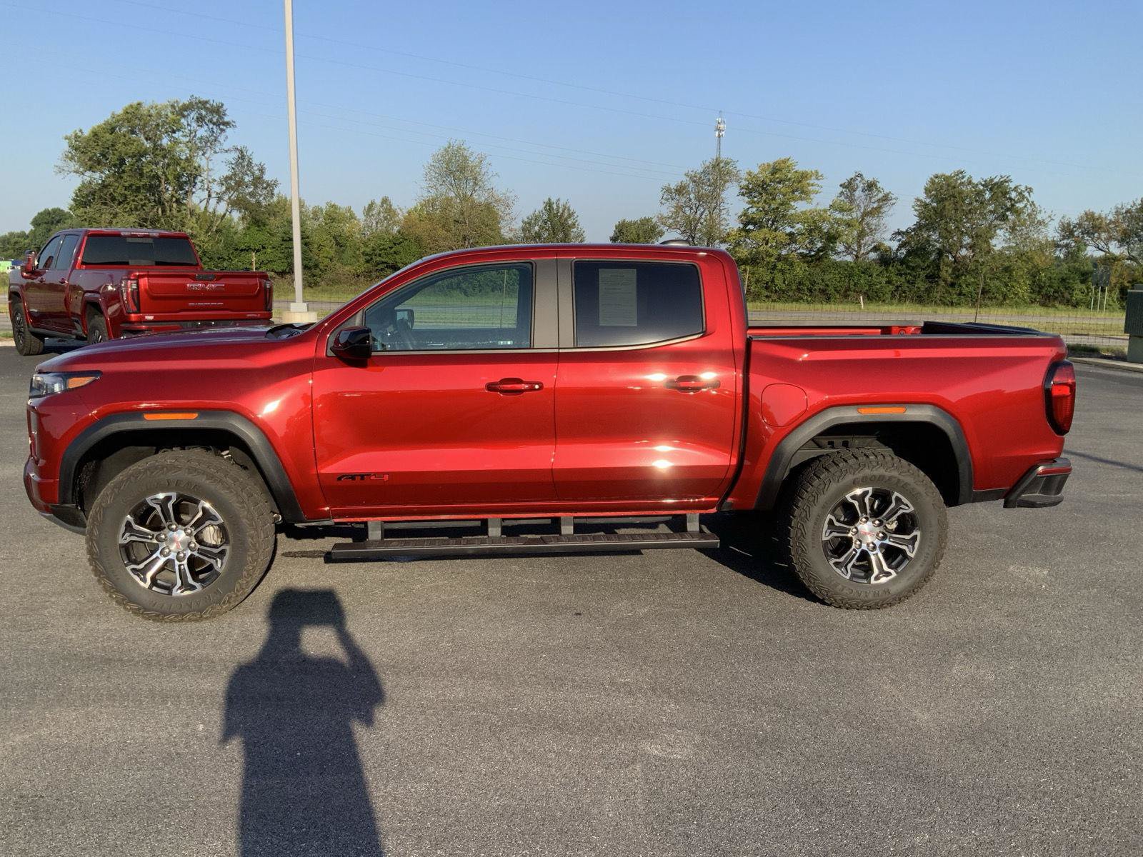 Used 2024 GMC Canyon AT4 w/ Canyon Safety Plus Package AWD/4WD image 10