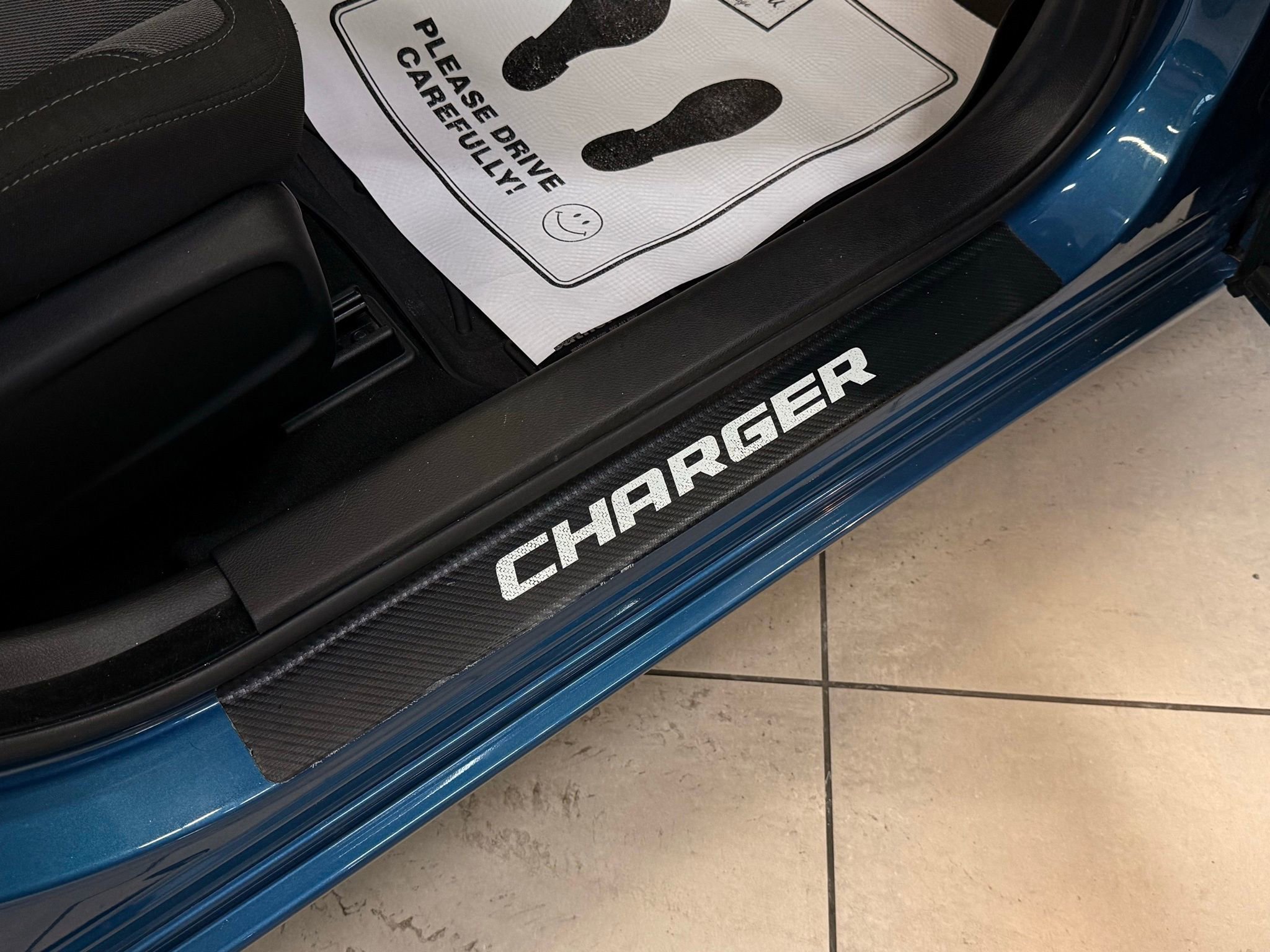 Used 2022 Dodge Charger SXT w/ Navigation & Travel Group image 14