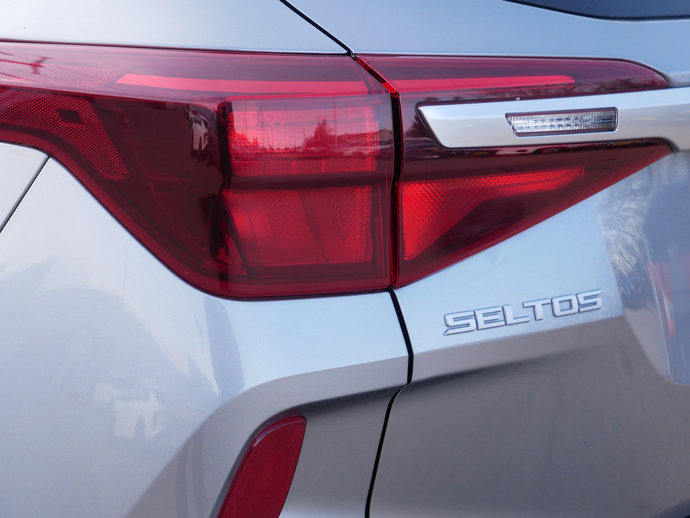 Certified 2023 Kia Seltos LX image 17