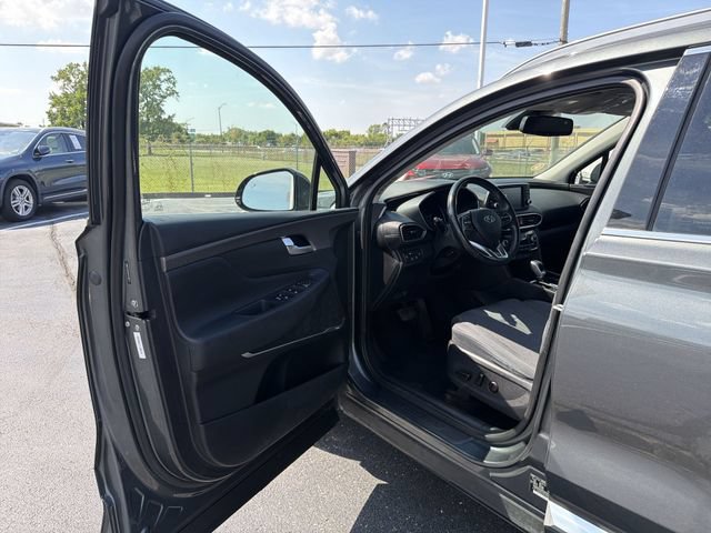 Used 2019 Hyundai Santa Fe SEL FWD image 18