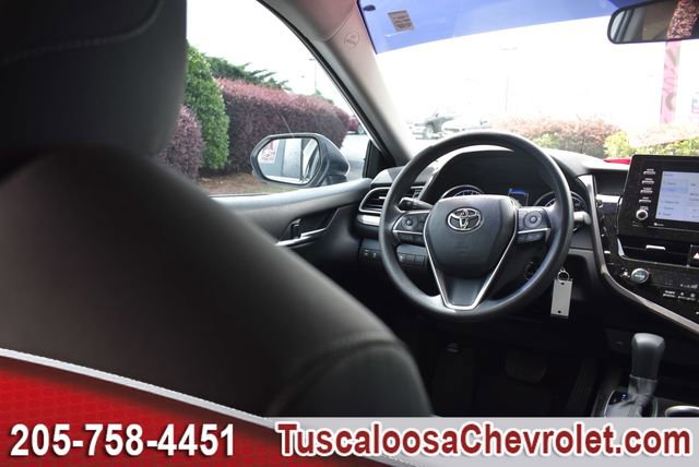 Used 2023 Toyota Camry LE FWD image 23