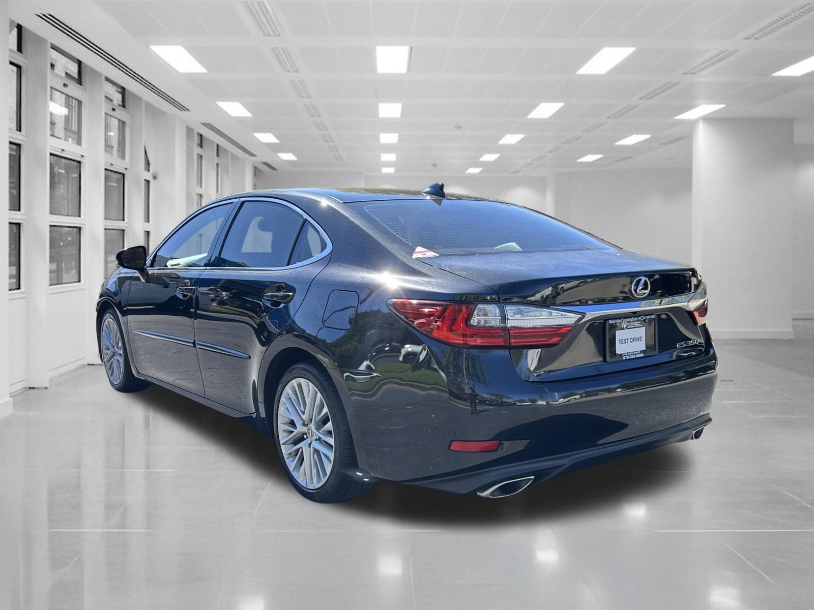 Used 2017 Lexus ES 350 w/ Ultra Luxury Package FWD image 7