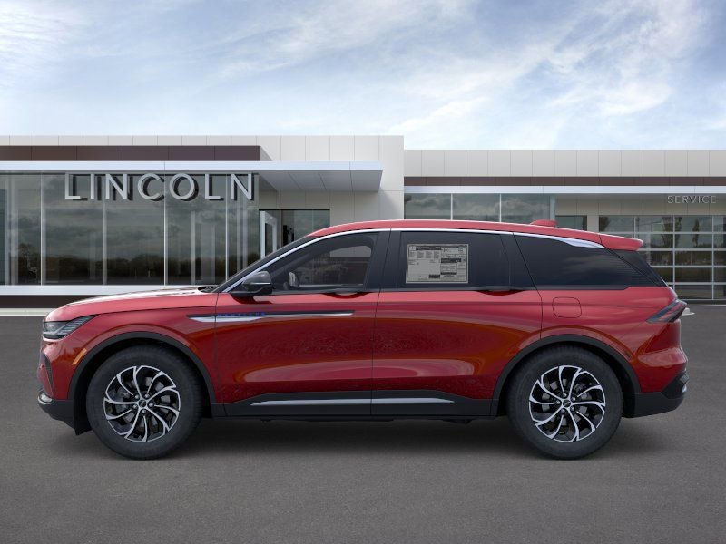 New 2026 Lincoln Nautilus Premier AWD/4WD image 3
