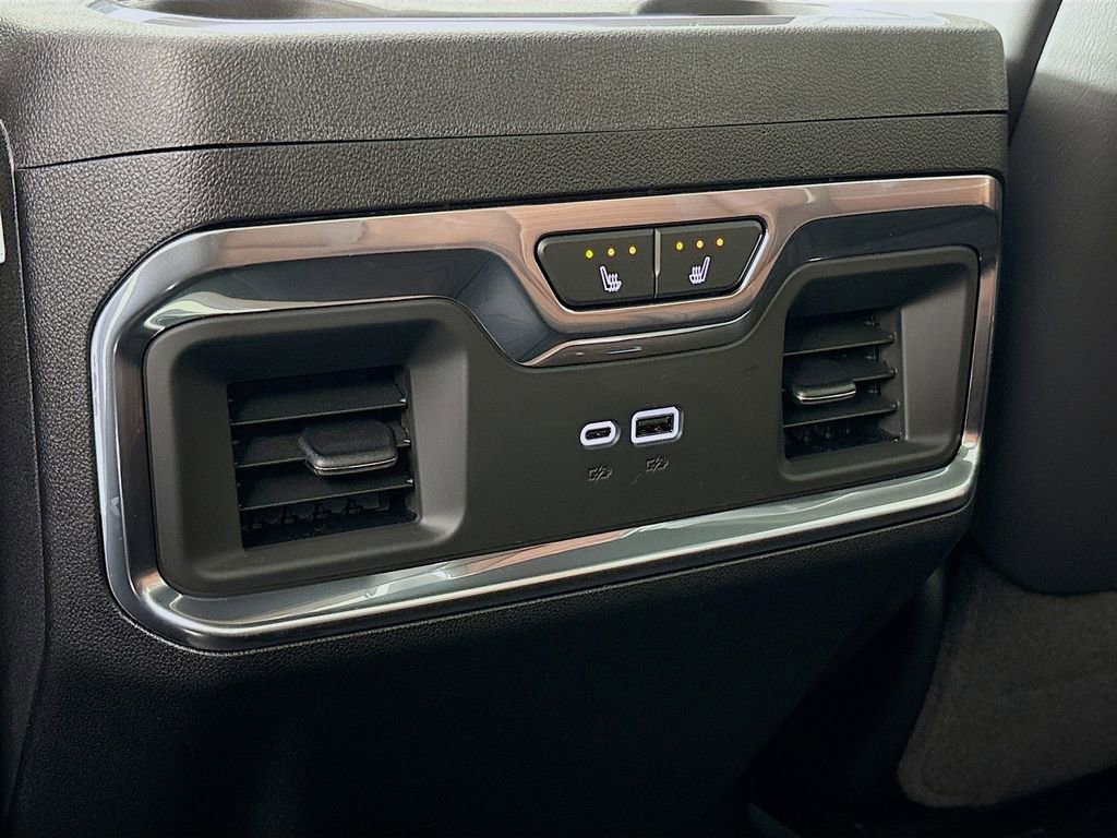 New 2026 GMC Sierra 3500 Denali Ultimate image 26