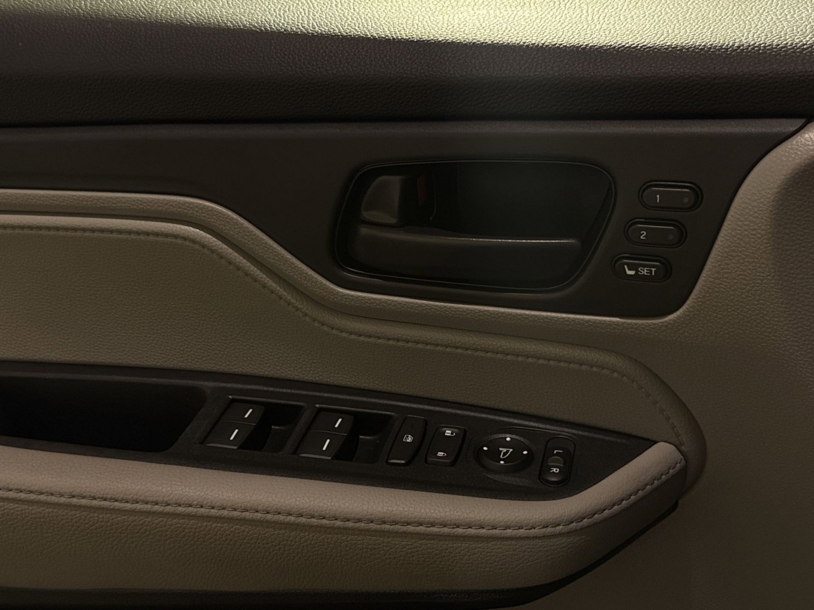 Used 2019 Honda Odyssey EX-L image 28