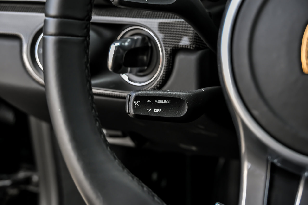 Used 2016 Porsche 911 Turbo image 35