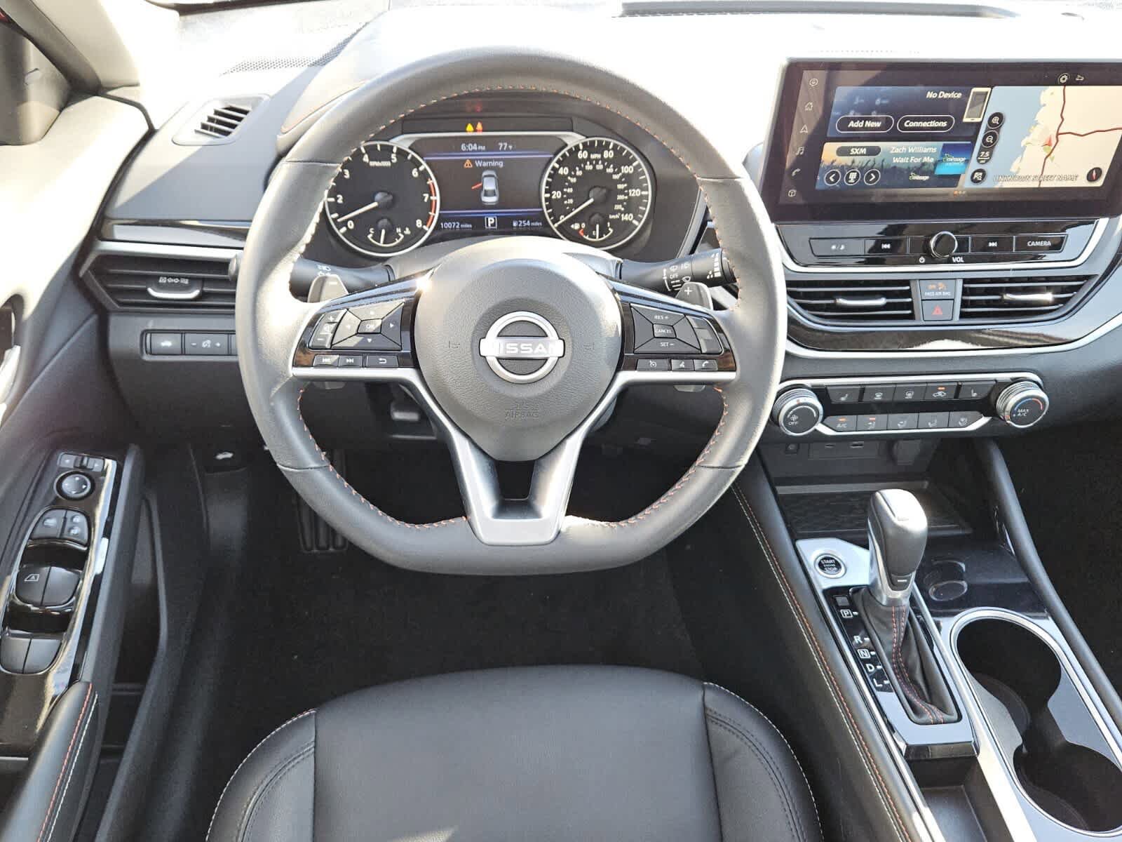 Used 2024 Nissan Altima 2.5 SR w/ SR Premium Package FWD image 5