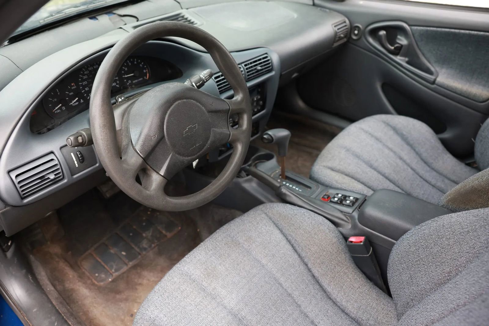 Used 2005 Chevrolet Cavalier Sedan 4D w/ Preferred Equipment Group image 13