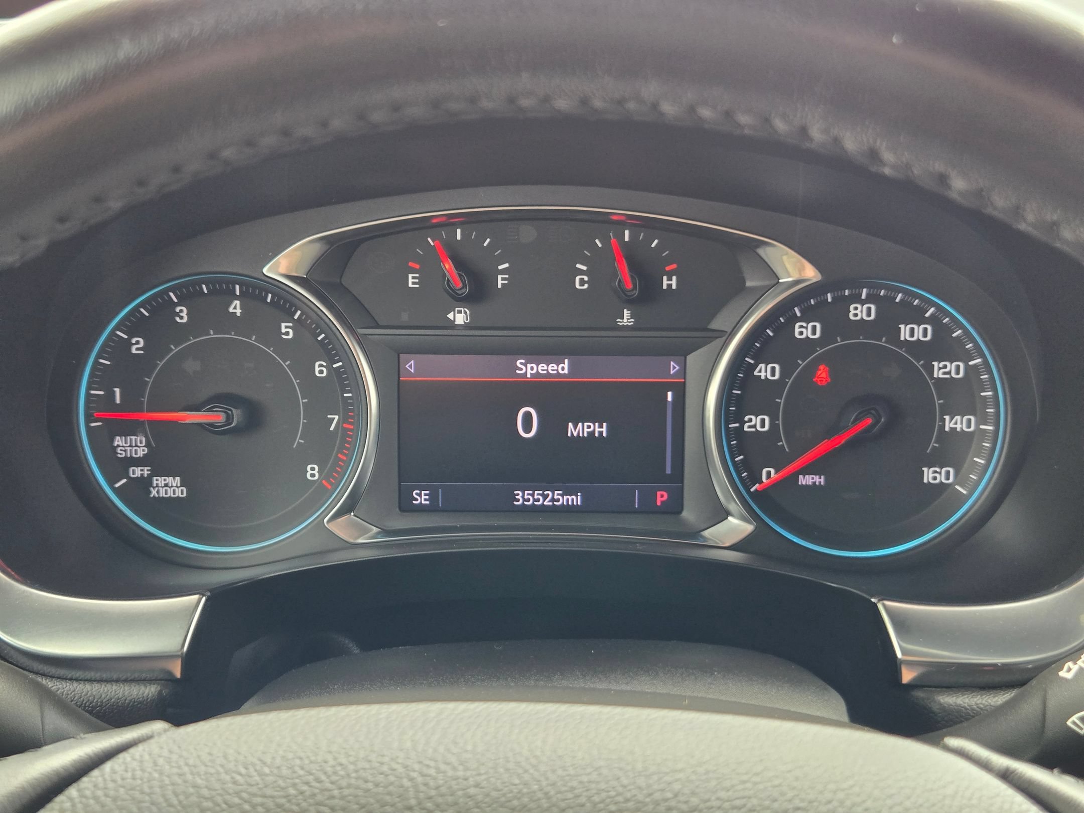 Used 2022 Chevrolet Traverse LT FWD image 14