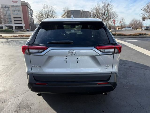 Used 2024 Toyota RAV4 LE image 7