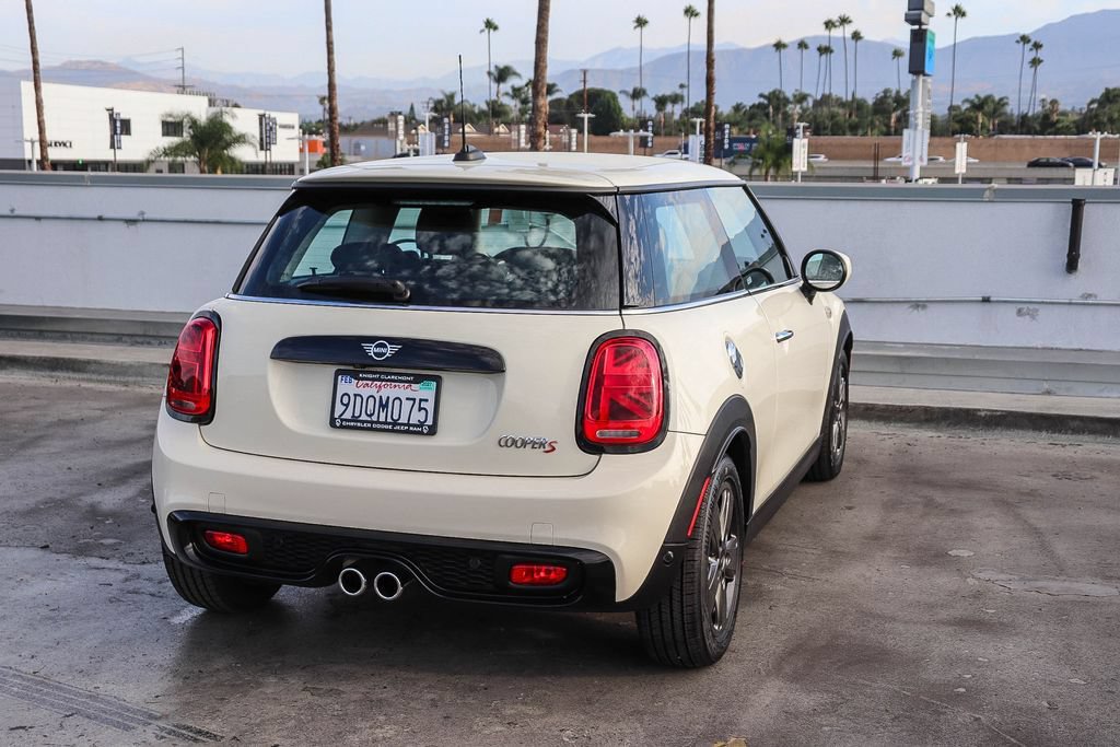 Used 2021 MINI Cooper S FWD image 9