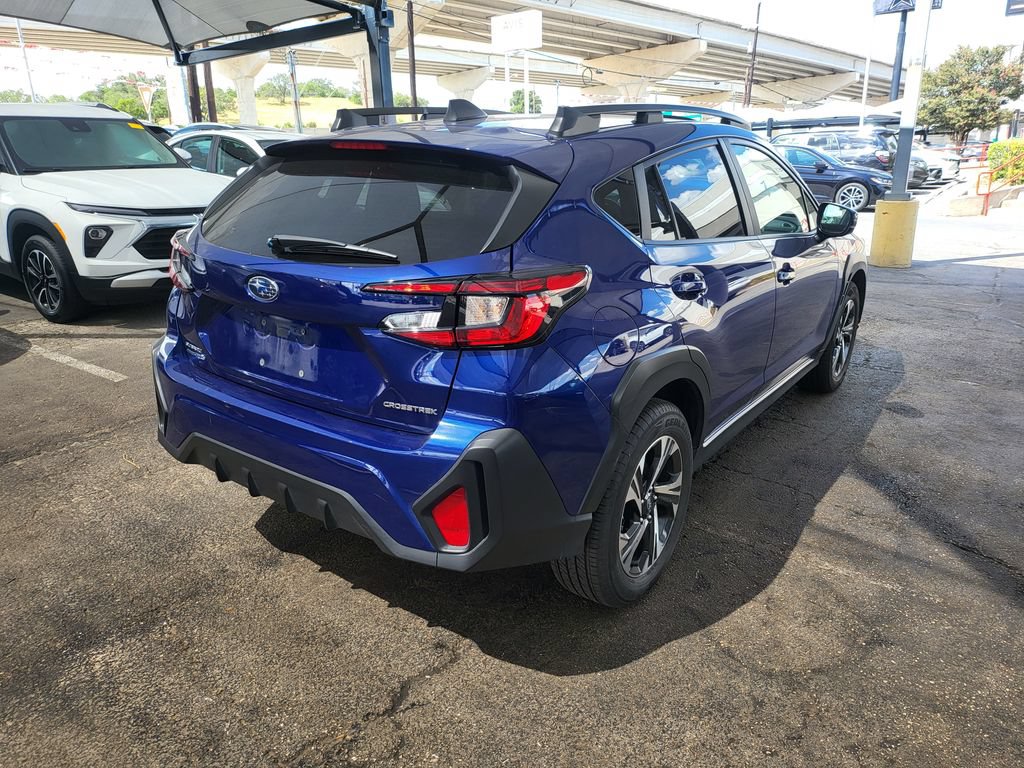 Used 2025 Subaru Crosstrek 2.5i Premium AWD/4WD image 8