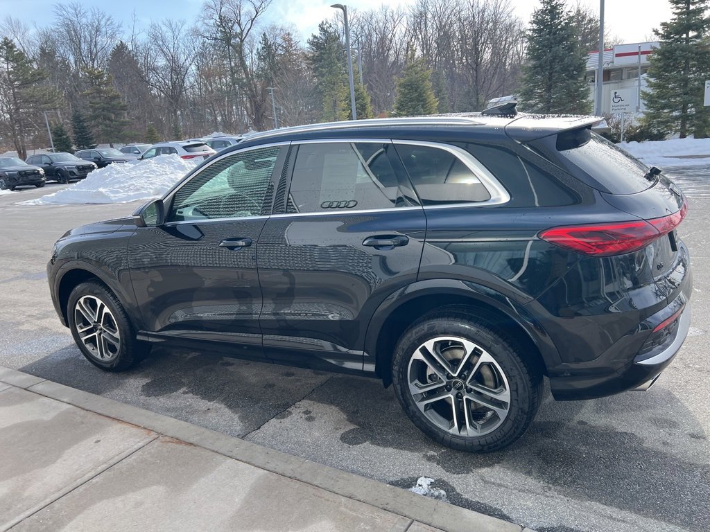 Certified 2025 Audi Q5 Premium image 36