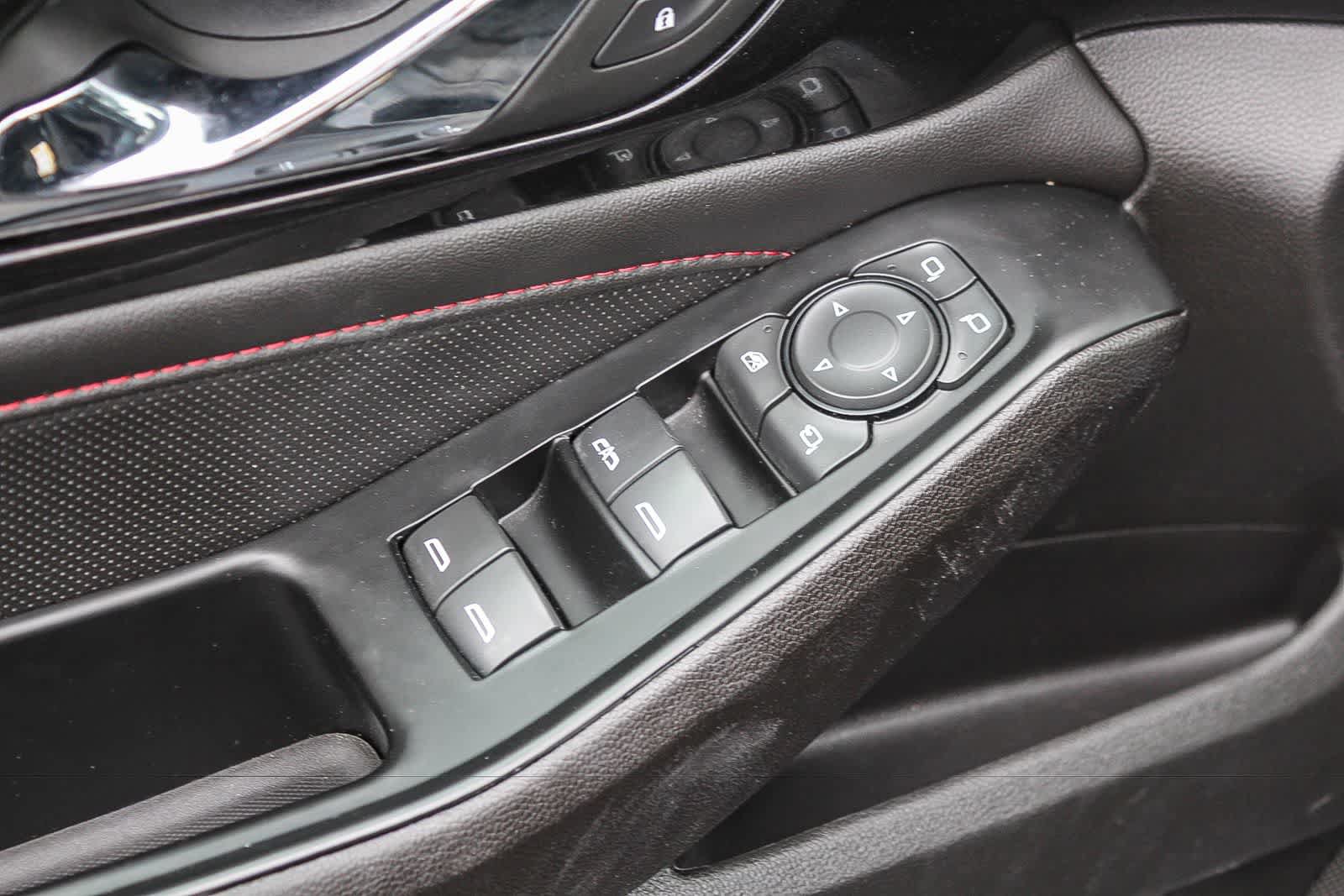 Used 2023 Chevrolet Traverse RS w/ LPO, 'HIT The Road' Package AWD/4WD image 26