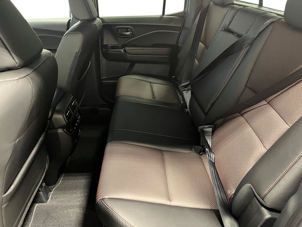 New 2026 Honda Ridgeline Black Edition image 13