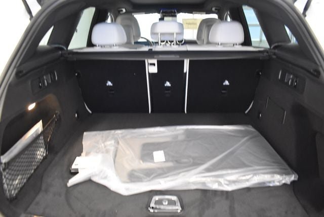 New 2026 Mercedes-Benz GLC 300 4MATIC image 16