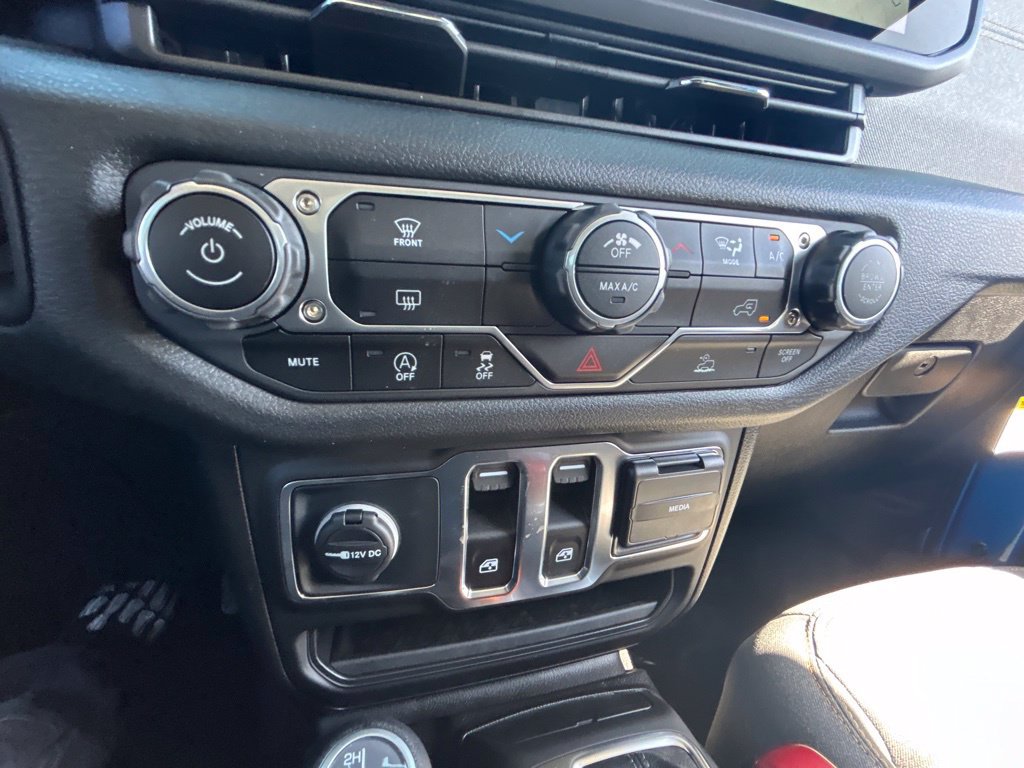 New 2025 Jeep Wrangler Sport AWD/4WD image 29
