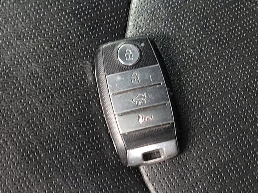 Used 2017 Kia Optima EX w/ Premium Package FWD image 32