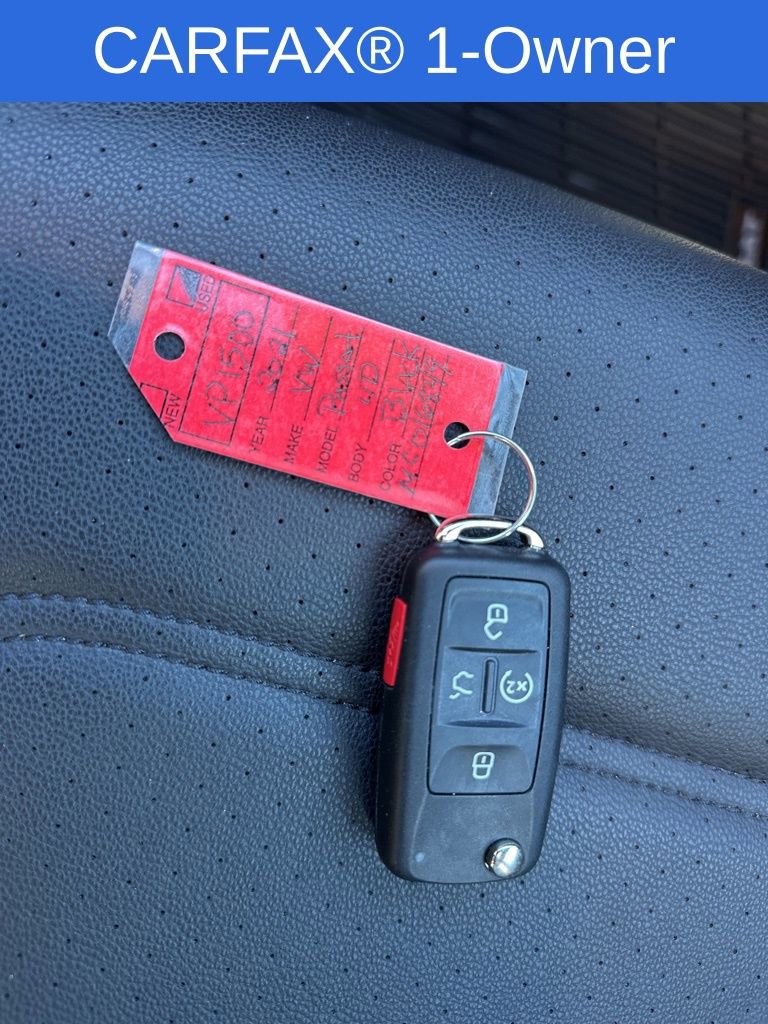 Used 2021 Volkswagen Passat 2.0T R-Line image 37