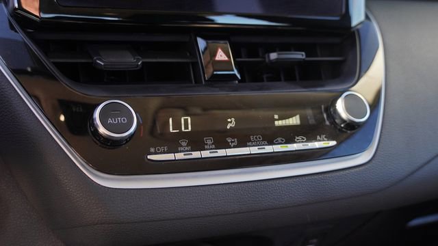 Used 2024 Toyota Corolla LE image 24
