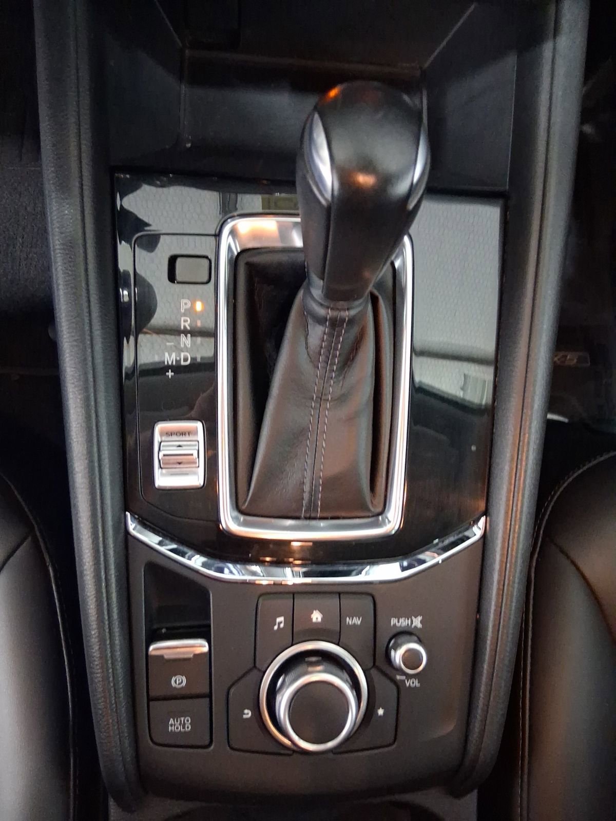 Used 2018 MAZDA CX-5 Touring image 26