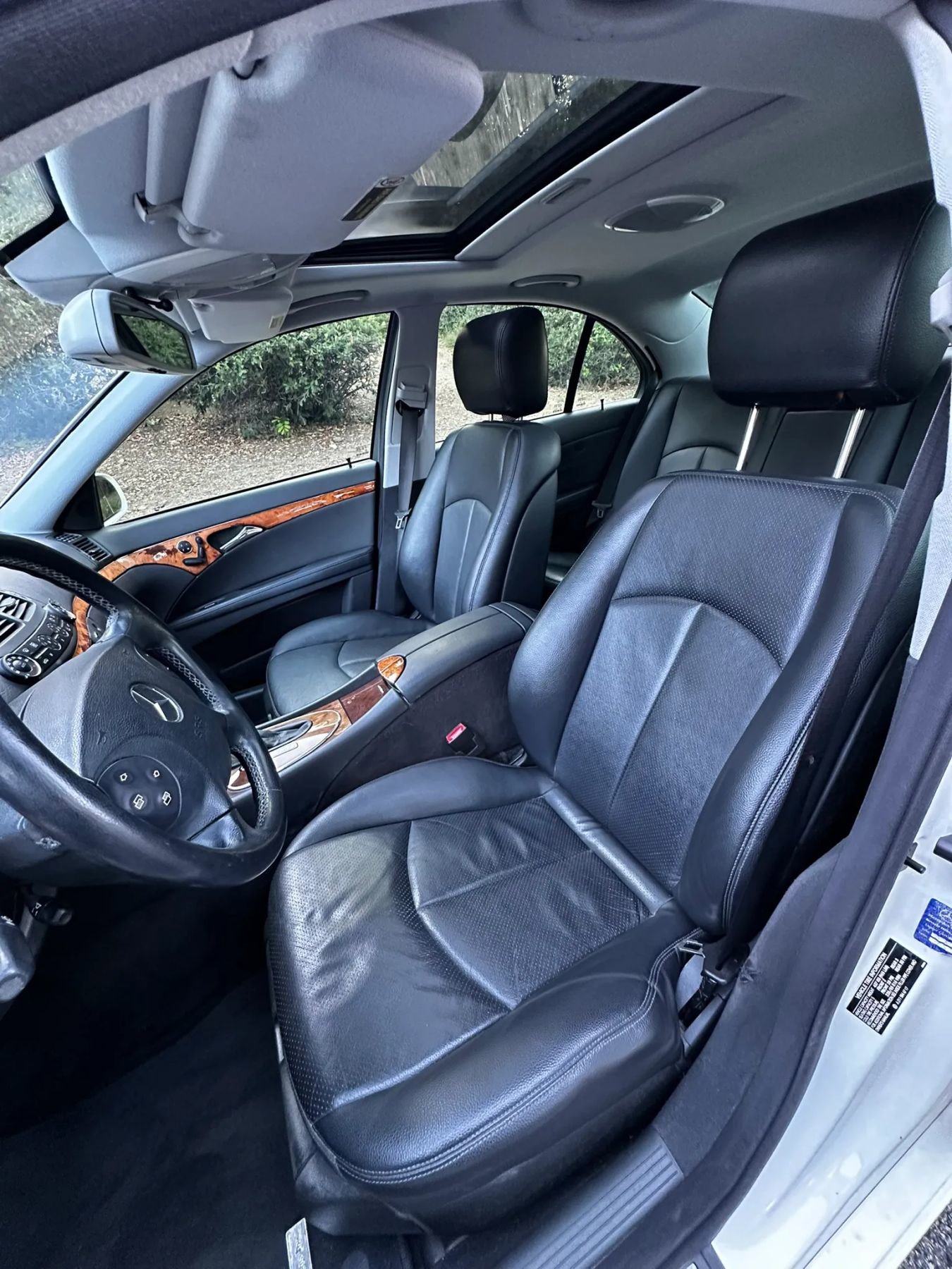 Used 2005 Mercedes-Benz E 320 Sedan image 17