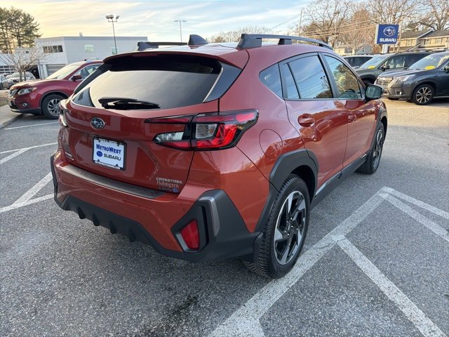 Certified 2024 Subaru Crosstrek 2.5i Limited w/ Crosstrek Mirror Package image 7
