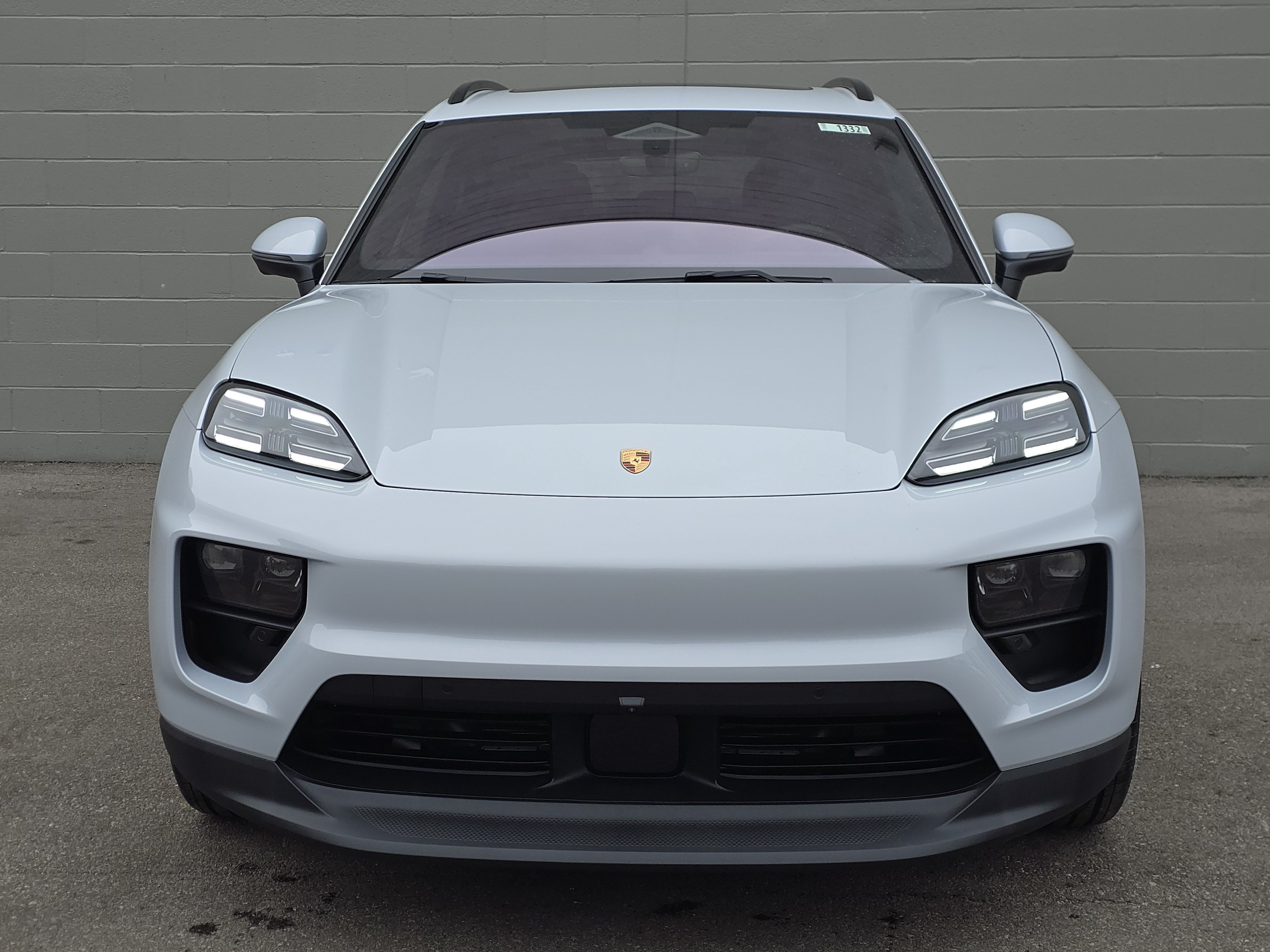 New 2026 Porsche Macan 4 Electric AWD/4WD image 6