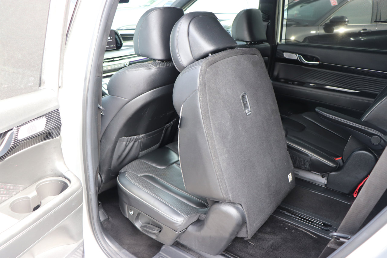 Used 2024 Hyundai Palisade Calligraphy image 30