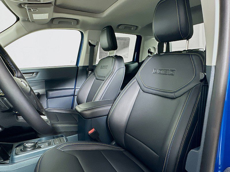 New 2025 Ford Maverick Lobo image 8