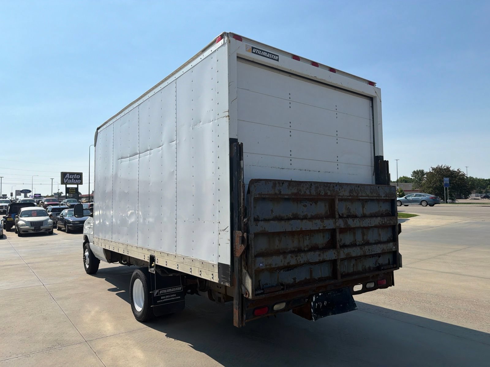 Used 2012 Ford E-350 and Econoline 350 Super Duty RWD image 7