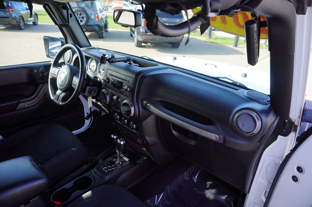 Used 2018 Jeep Wrangler Sport w/ Quick Order Package 24W image 29