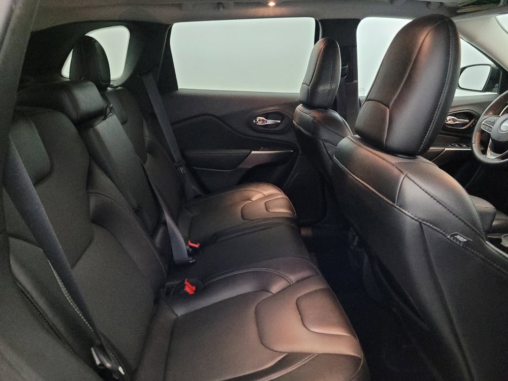 Used 2022 Jeep Cherokee Limited AWD/4WD image 19