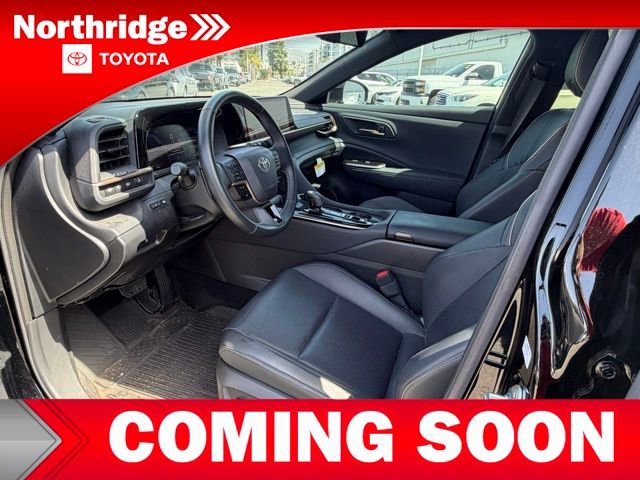 Certified 2025 Toyota Crown Signia AWD/4WD image 5