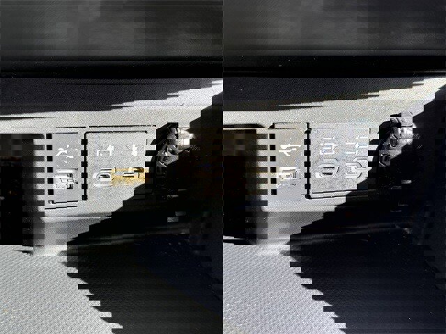 Used 2022 Toyota Highlander Limited image 22