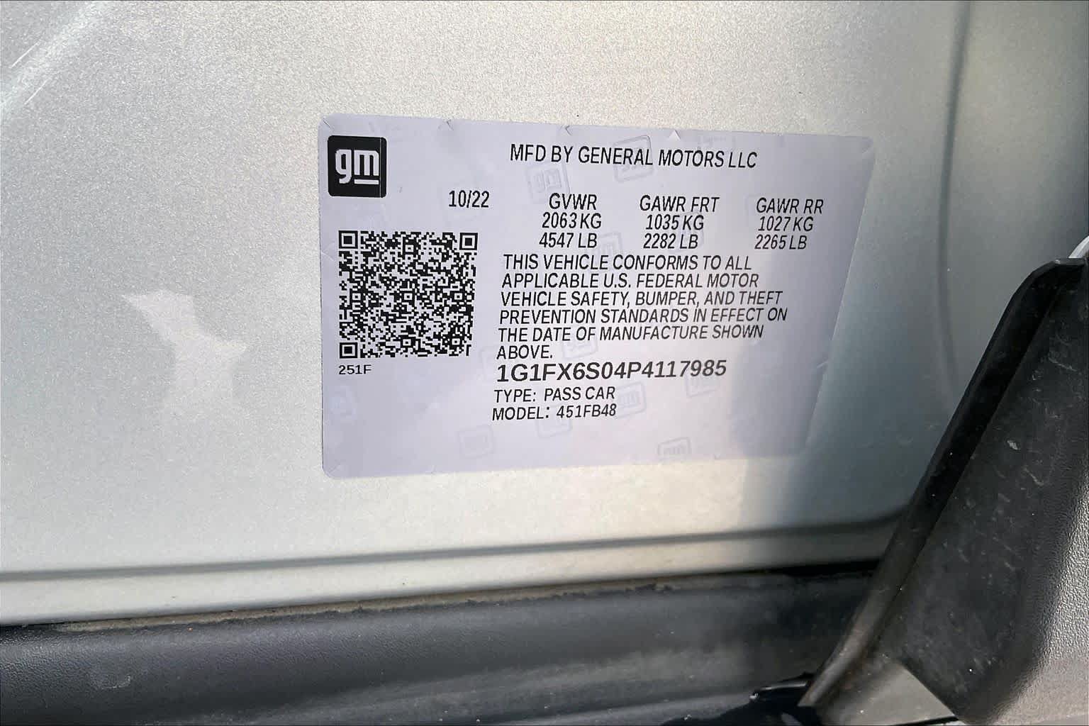 Certified 2023 Chevrolet Bolt LT w/ Infotainment Package FWD image 31