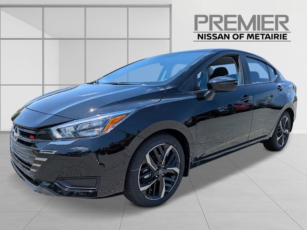 New 2025 Nissan Versa SR w/ Trunk Package image 1