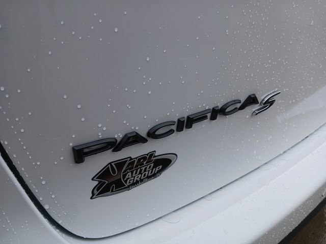 Used 2026 Chrysler Pacifica Select FWD image 31