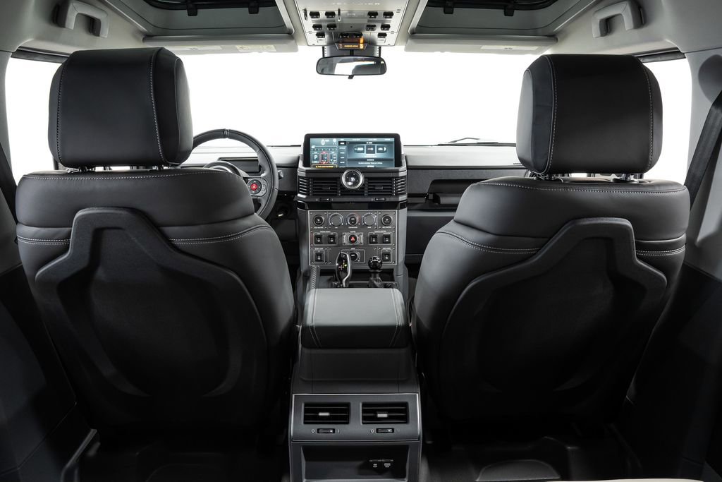 Used 2025 INEOS Grenadier Fieldmaster Edition image 20