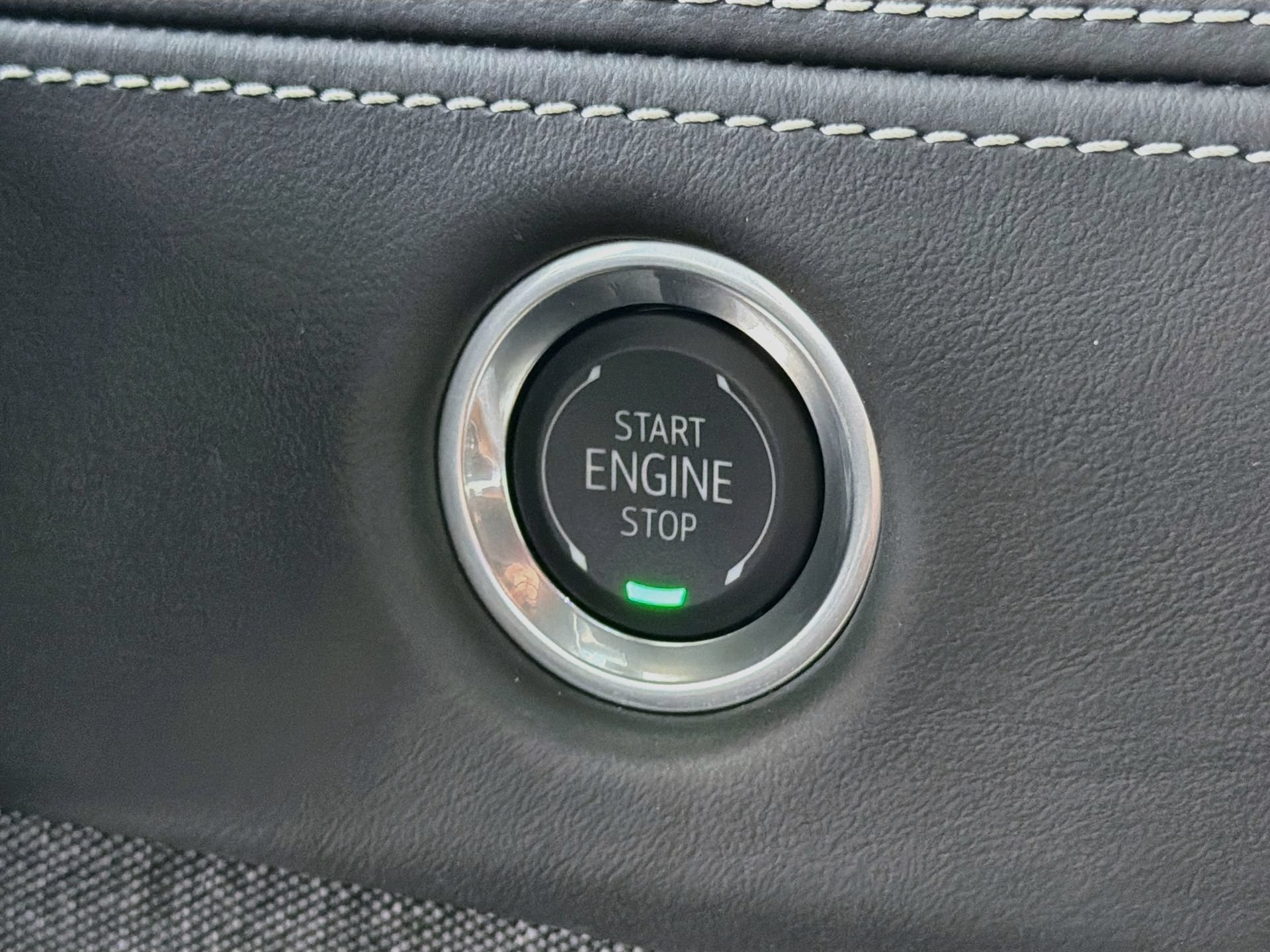 Certified 2025 Cadillac Escalade Sport Platinum AWD/4WD image 38
