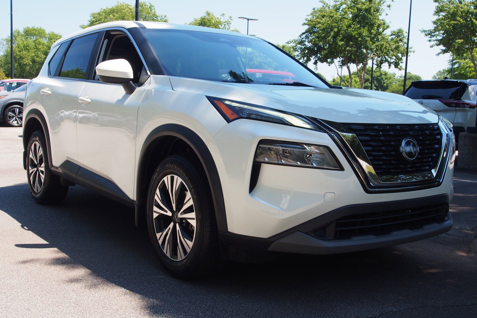 Used 2023 Nissan Rogue SV