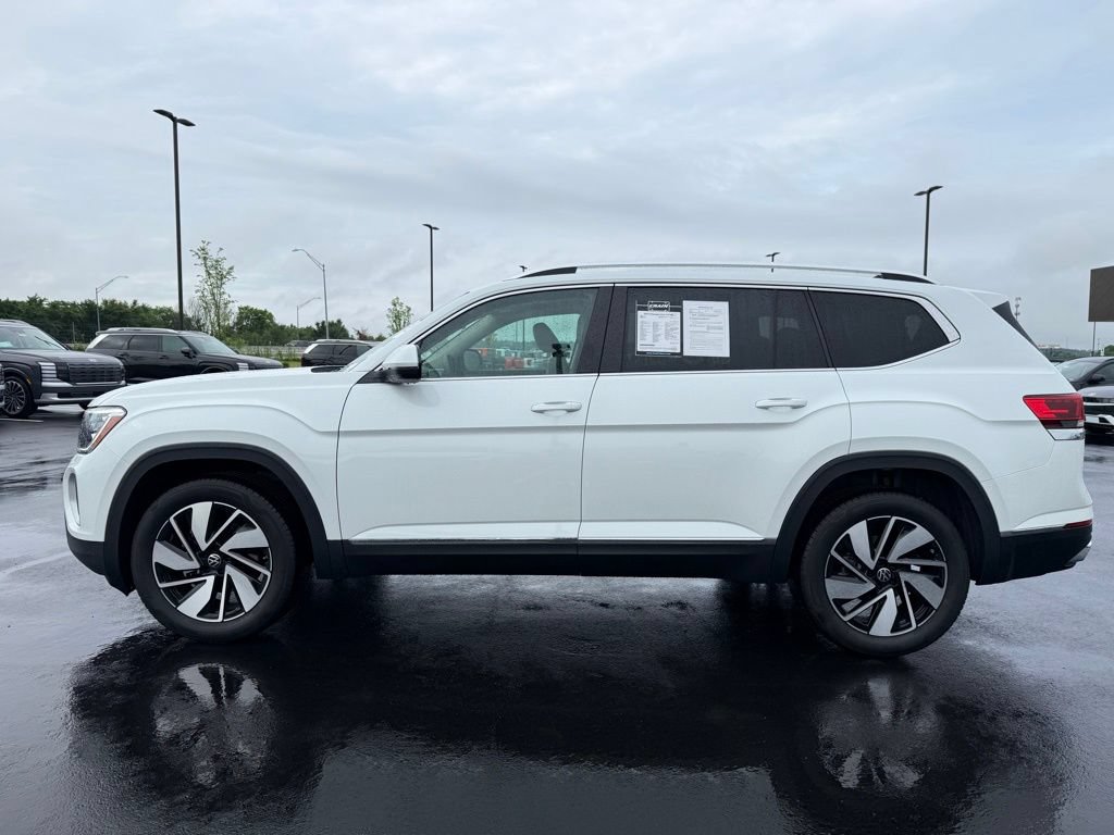 Used 2026 Volkswagen Atlas SEL AWD/4WD image 8