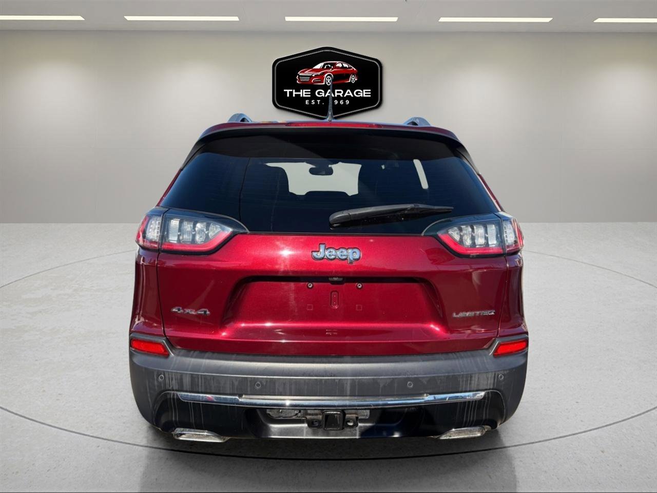 Used 2019 Jeep Cherokee Limited image 4