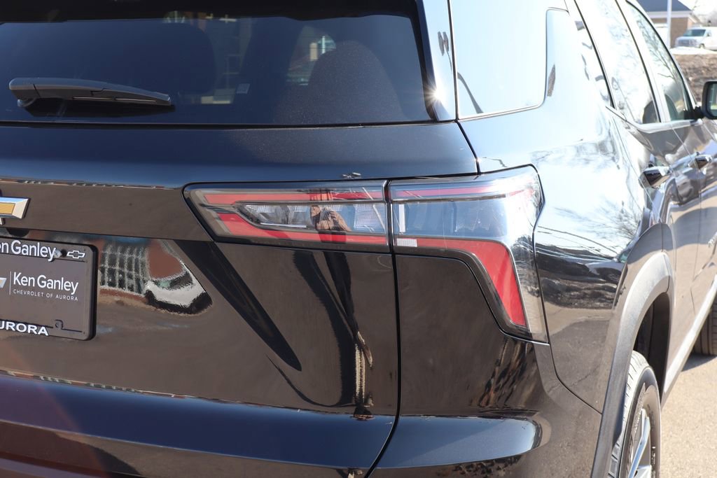 Used 2025 Chevrolet Equinox LT w/ Safety and Technology Package image 31