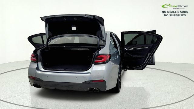 Used 2023 BMW 530i w/ M Sport Package RWD image 18