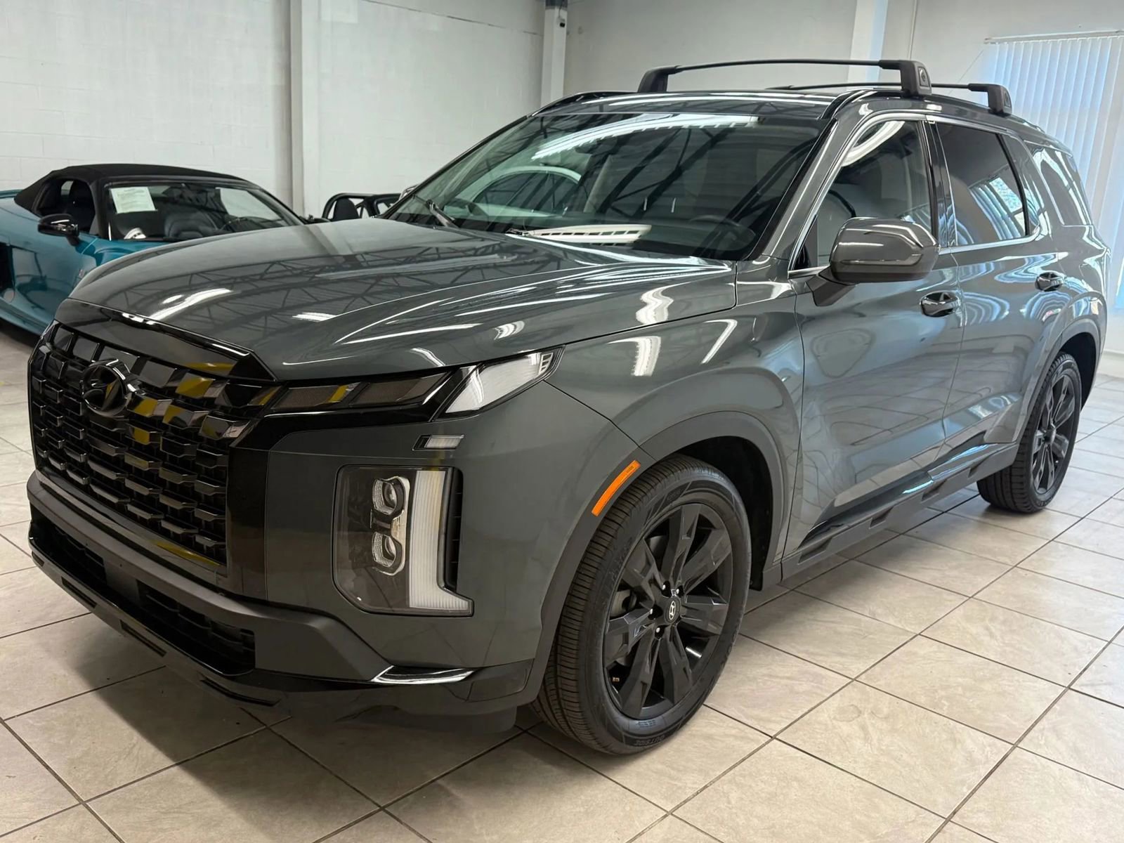 Used 2023 Hyundai Palisade XRT w/ Cargo Package FWD image 3