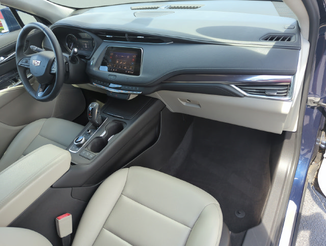 Used 2019 Cadillac XT4 Luxury FWD image 22
