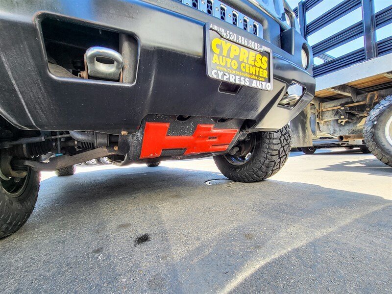 Used 2003 HUMMER H2 w/ Preferred Equipment Group AWD/4WD image 9