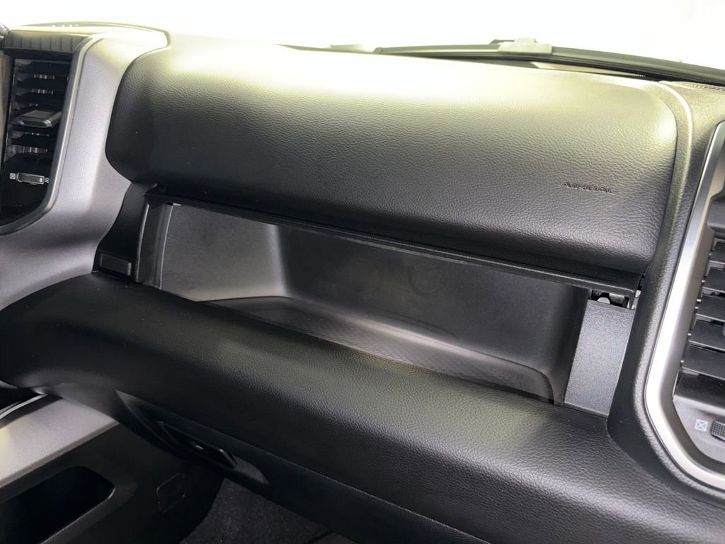 Used 2025 RAM 1500 Big Horn AWD/4WD image 32